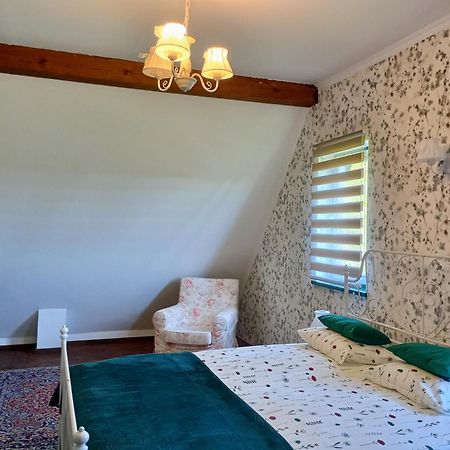 Podroze Checz Villa Charbrowo Exteriör bild