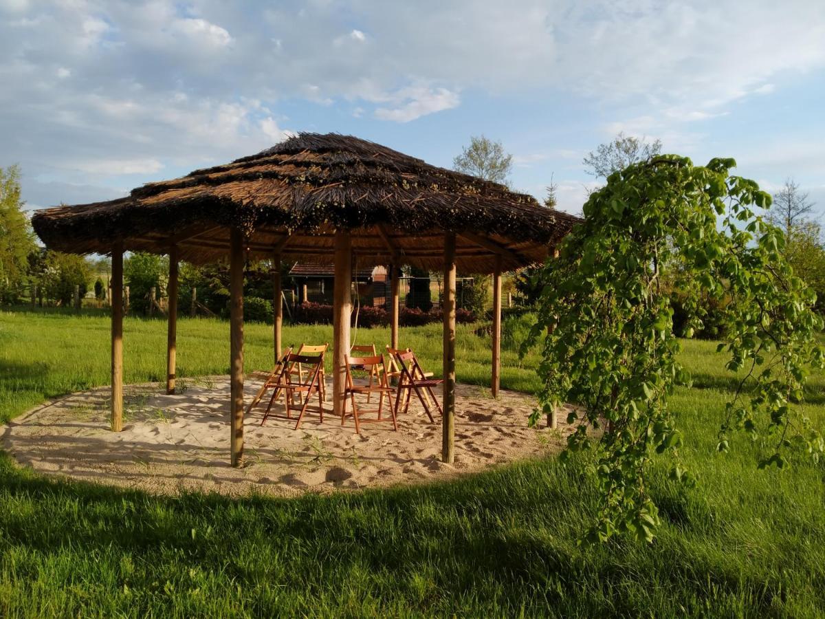 Podroze Checz Villa Charbrowo Exteriör bild