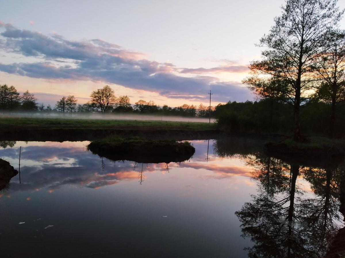 Podroze Checz Villa Charbrowo Exteriör bild